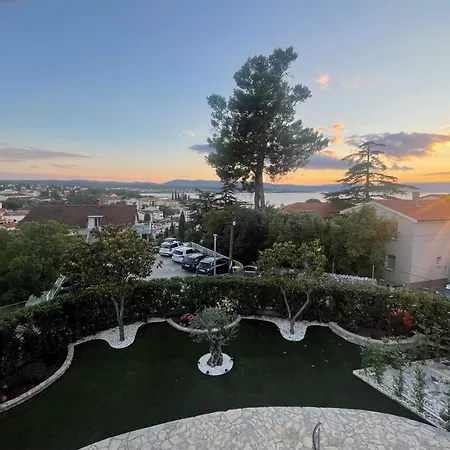 Olive - Panoramic Sea View شقة مالينسكا