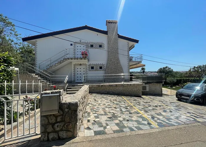 Olive - Panoramic Sea View Appartement Malinska